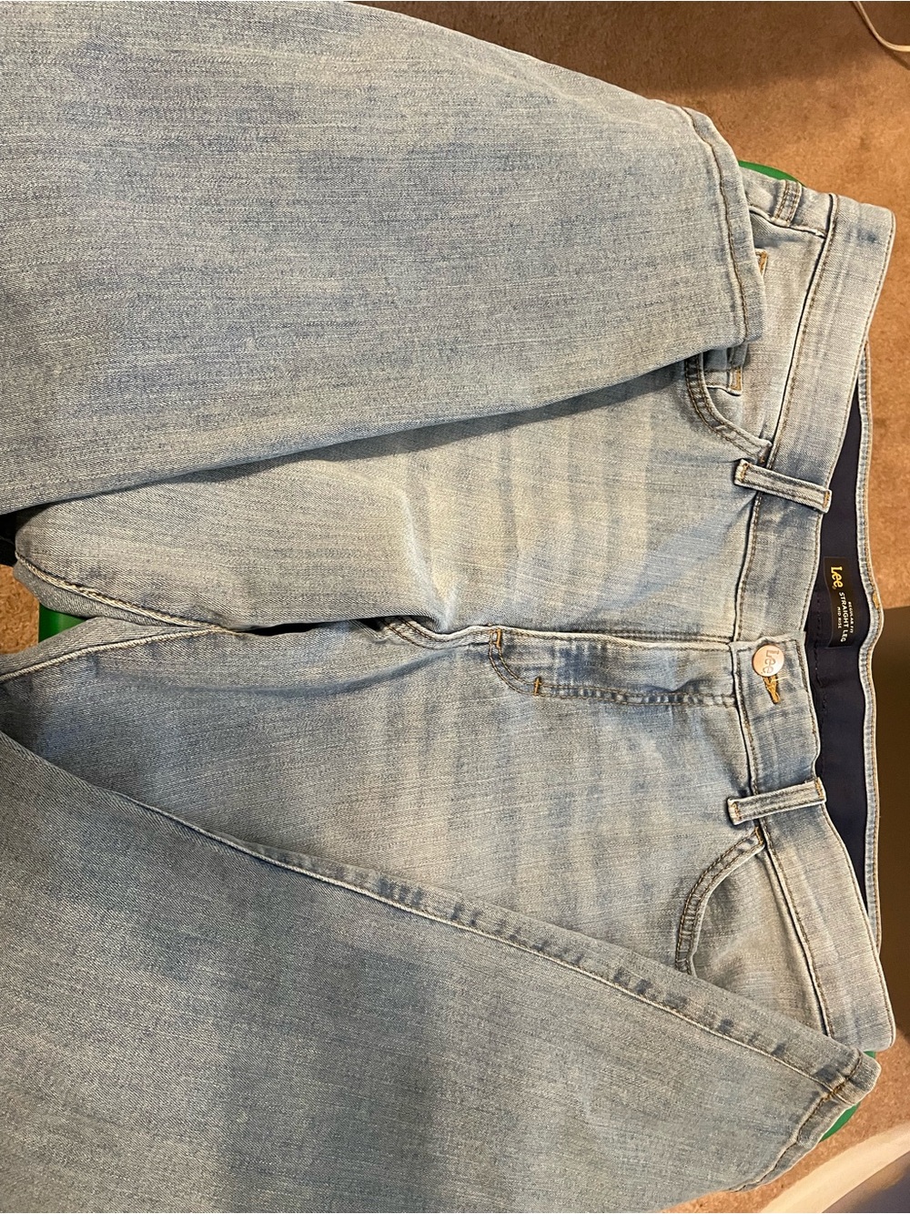 Lee Men's Relaxed Jeans in Light Blue